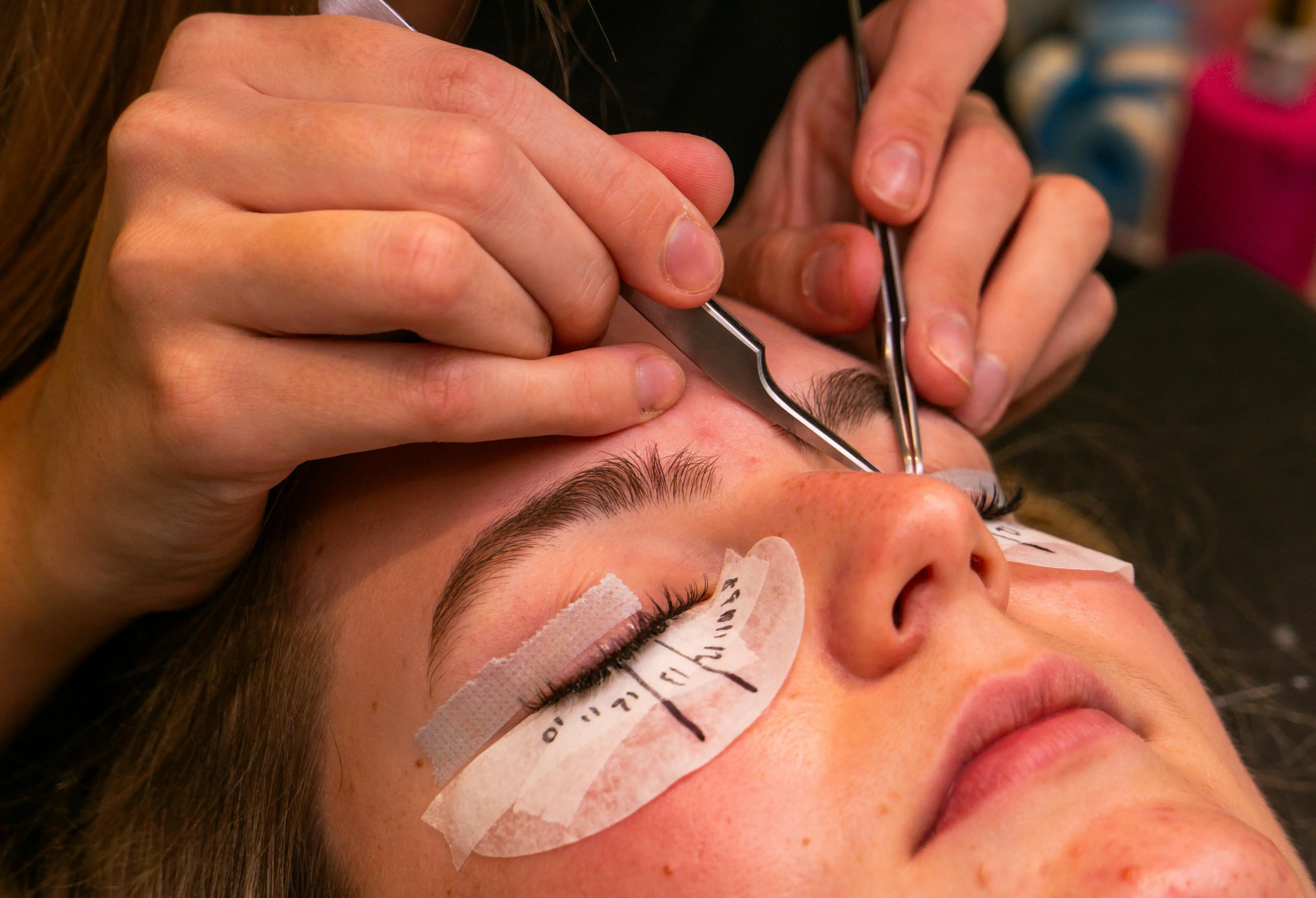 Formation Perfectionnement Extensions de Cils